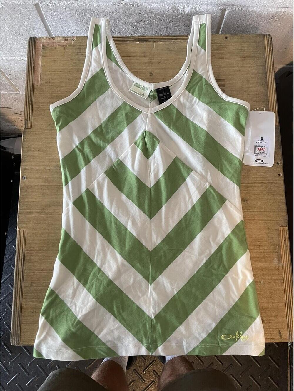 Oakley Across Tank Acrid Green Size Small new
